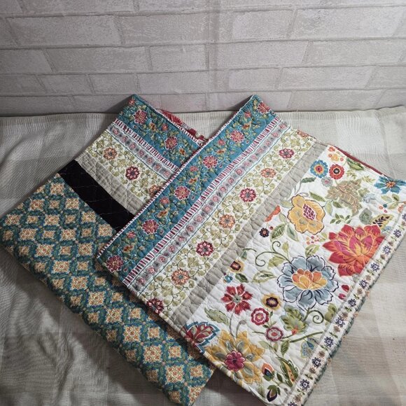 Set of 2 King Size Pillowcases Covers Colorful Quilted Floral Bohemian - Picture 4 of 5